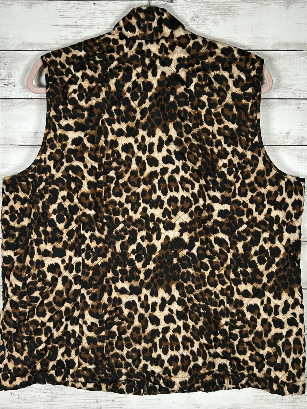 Chico’s Weekends Leopard Quilted Lightweight Zip Vest Animal Print Size 3 XL
